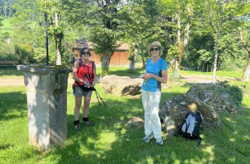 2024-06-25-Champoly02