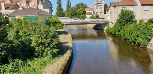 2024-08-05-Vichy01