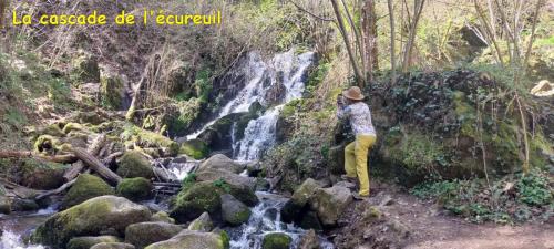 2025-04-08-ChatelG04