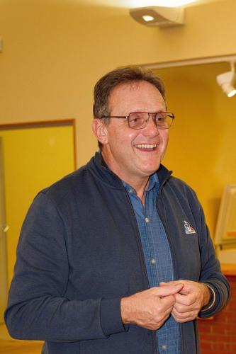 2025-10-12-RandoPartyDiner11
