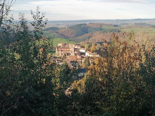 2025-11-06-ChatelMontagne13